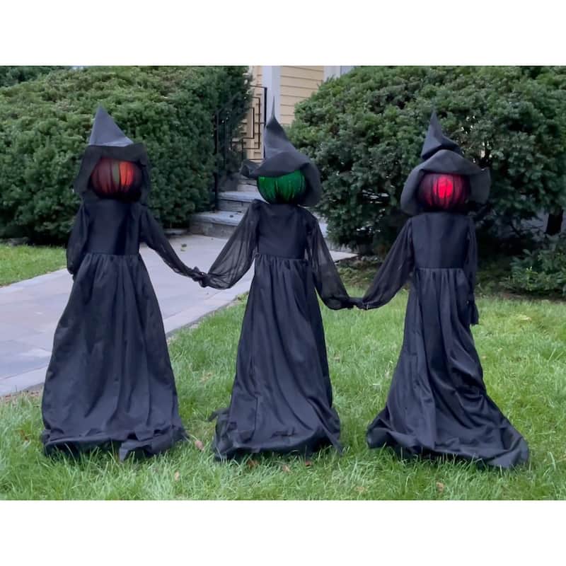 4' Light Up Triple Witch on Metal Stakes