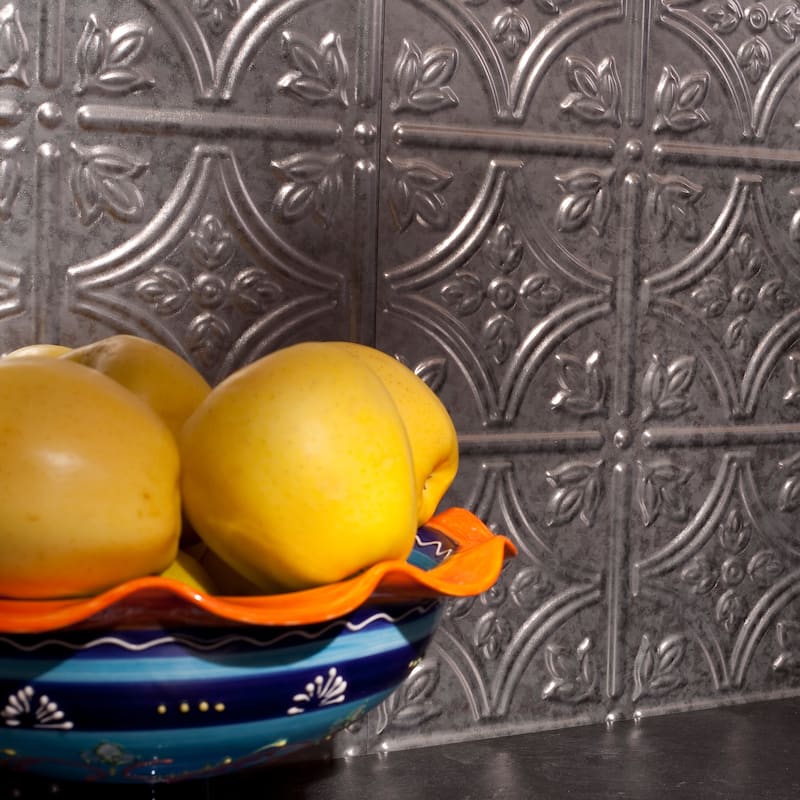 FASÄDE Traditional Style 1 Decorative Vinyl Backsplash Panel