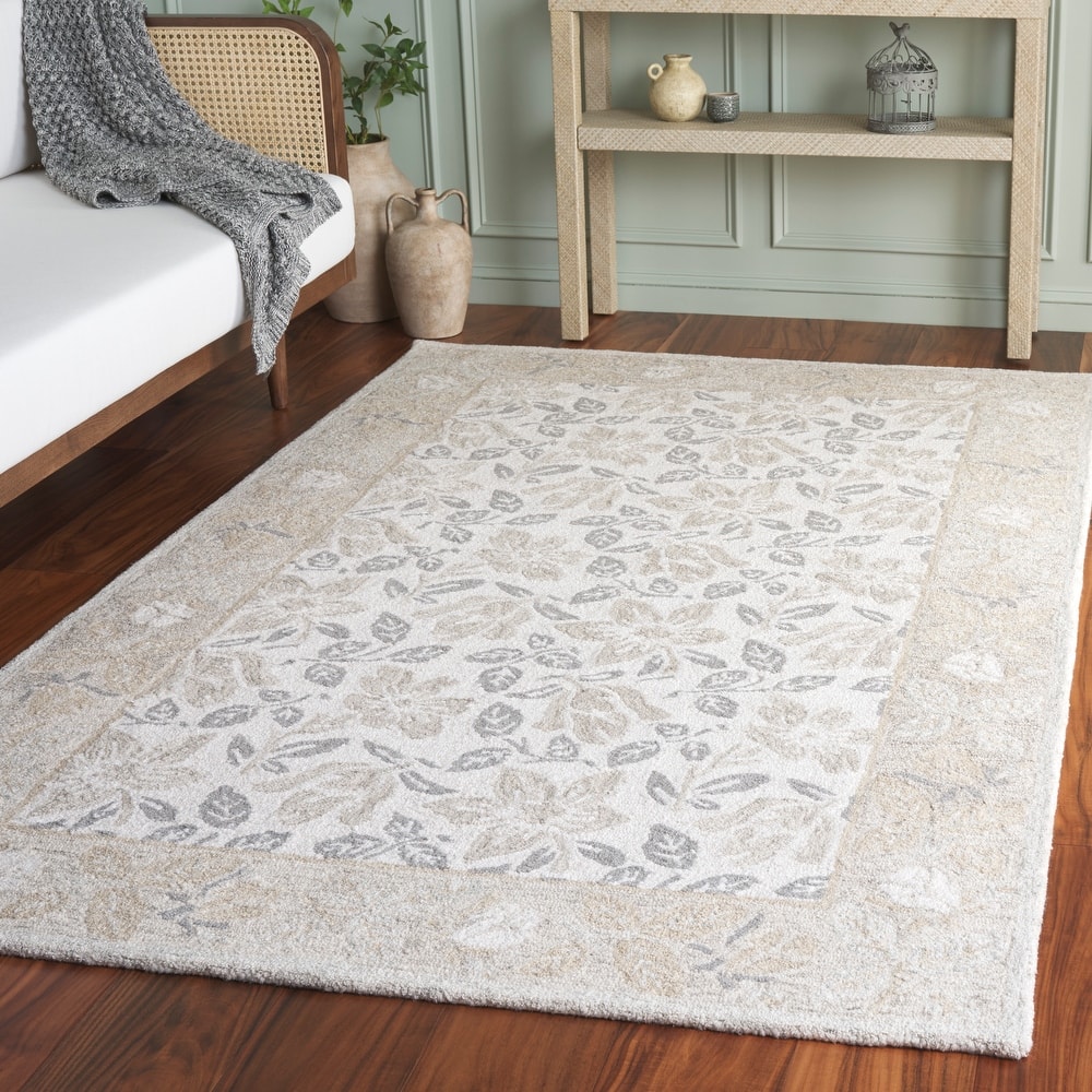 SAFAVIEH Handmade Jardin Merka Floral Wool Rug