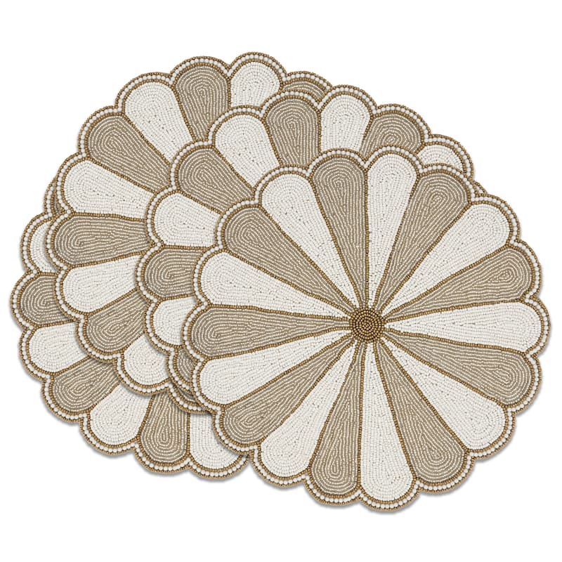Elegant Beaded Pinwheel Placemat (Set of 4)