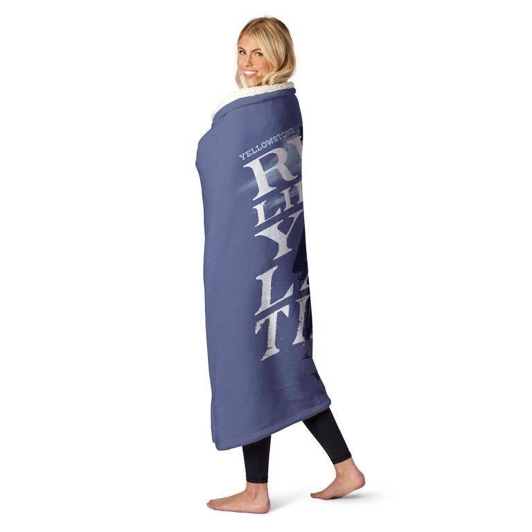 Paramount Yellowstone Silk Touch Sherpa Throw Blanket