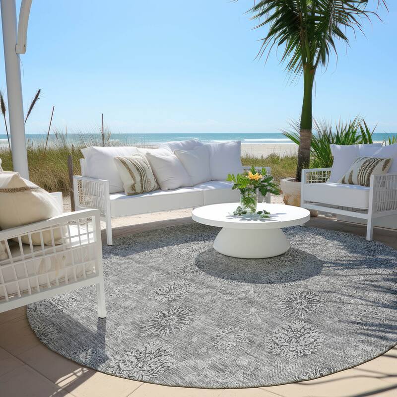Machine Washable Indoor/ Outdoor Chantille Floral Burst Rug - Pewter - 8' x 8'