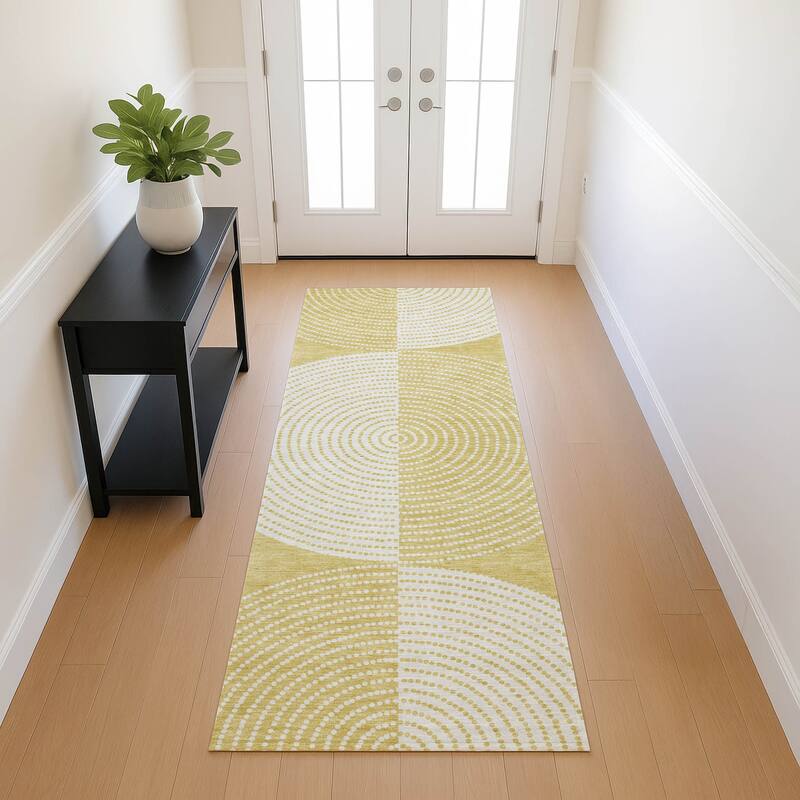 Machine Washable Indoor/ Outdoor Geo Circles Chantille Rug