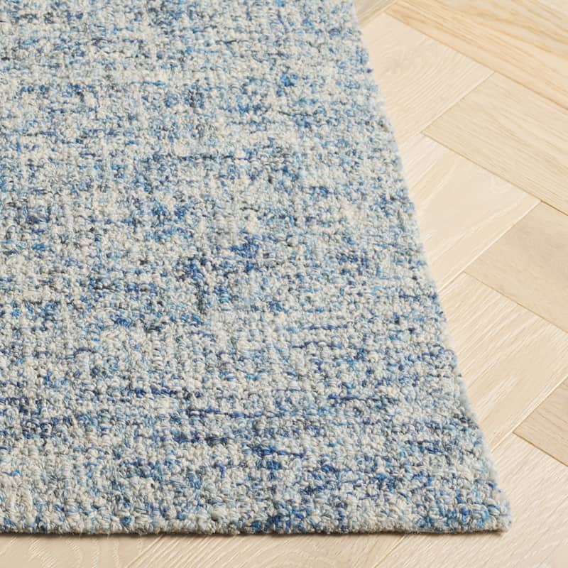 SAFAVIEH Handmade Abstract Menna Wool Rug