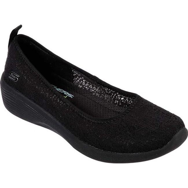 skechers women's arya