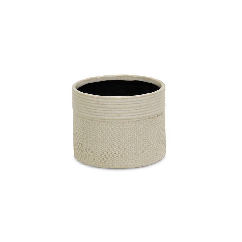 HomeRoots Off White Ceramic 42 Ounce Dotted Round Distressed Pot Planter - 5.50 in. x 4.25 in. x 5.50 in.