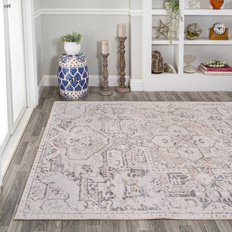JONATHAn Y Keesha Distressed Medallion Low-Pile Machine-Washable Cream/Light Gray Area Rug
