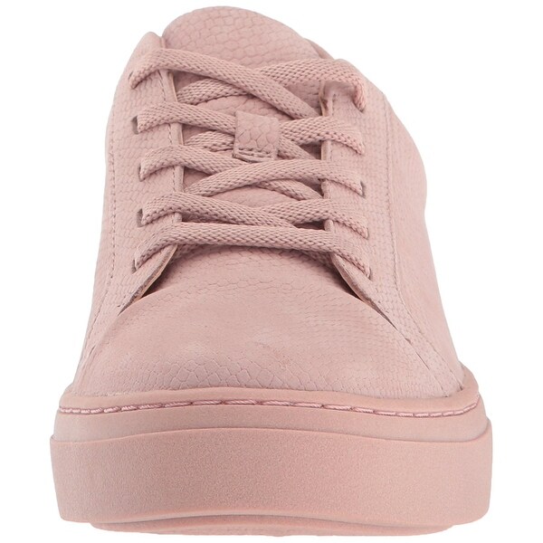 naturalizer lace up shoes