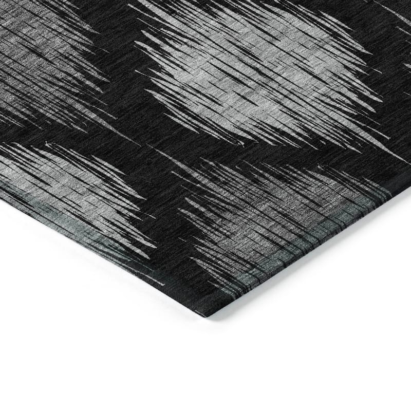 Machine Washable Indoor/ Outdoor Chantille Contemporary Geo Rug