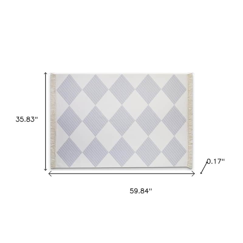 HomeRoots Geometric Modern, Contemporary Rectangle Area Rug - 3' X 5'