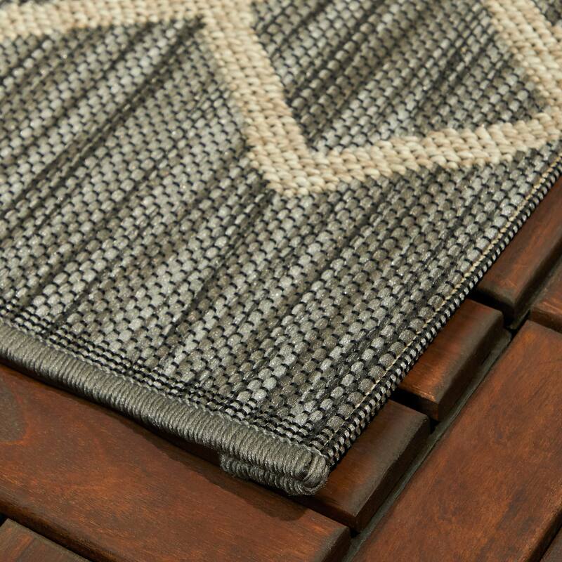 Edwin Diamond Trellis Flatweave Indoor/Outdoor Area Rug