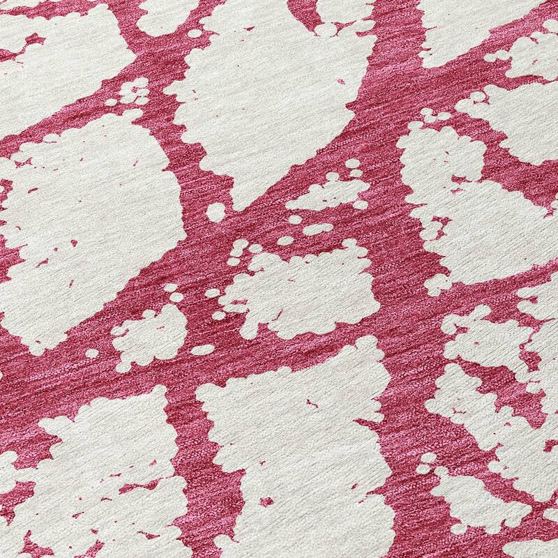 Machine Washable Indoor/ Outdoor Abstract Contemporary Chantille Rug