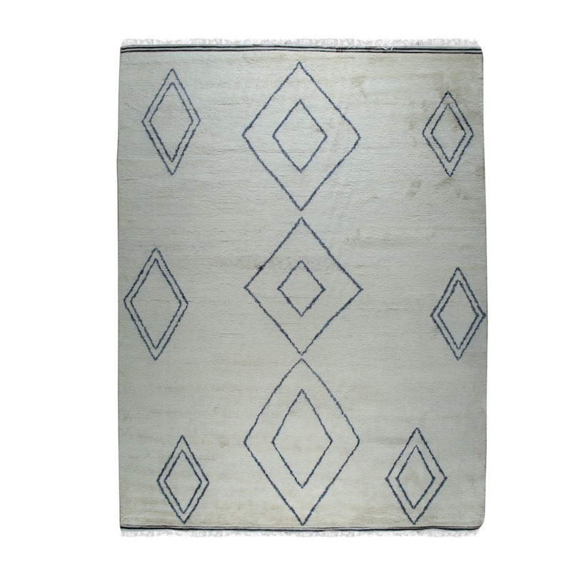 Ivory Hand Knotted Wool Moroccan Rug, 6' x 9', plush cozy floor accent - L