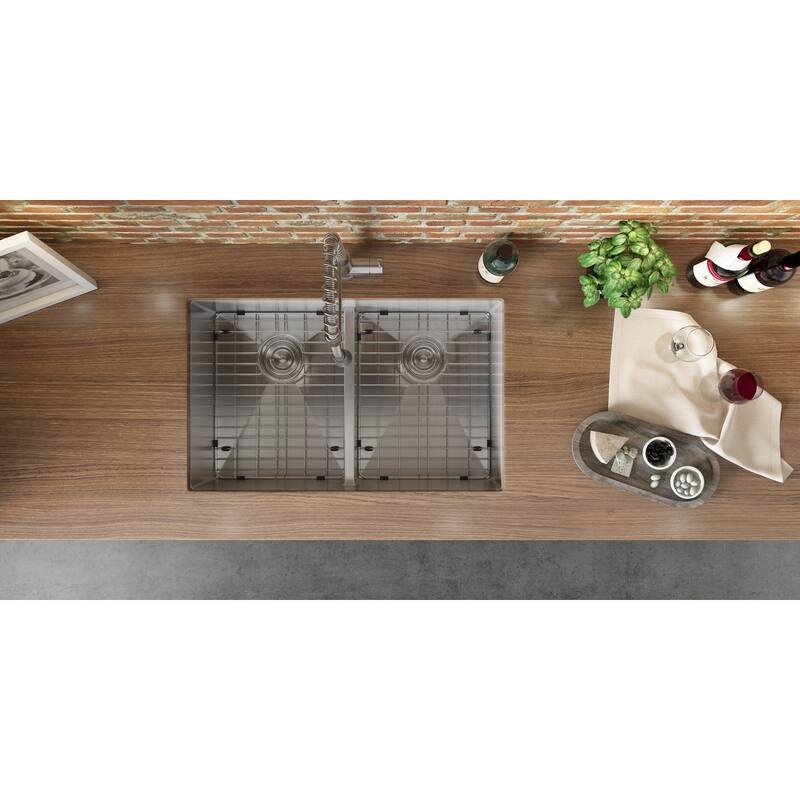 Ruvati 32-inch Low-Divide Undermount Tight Radius 50/50 Double Bowl 16 Gauge Stainless Steel Kitchen Sink - RVH7411