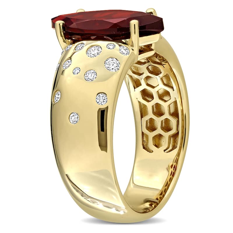 Miadora 2 7/8ct TGW Garnet 1/3ct TDW Diamond Cocktail Ring 14k Yellow Gold