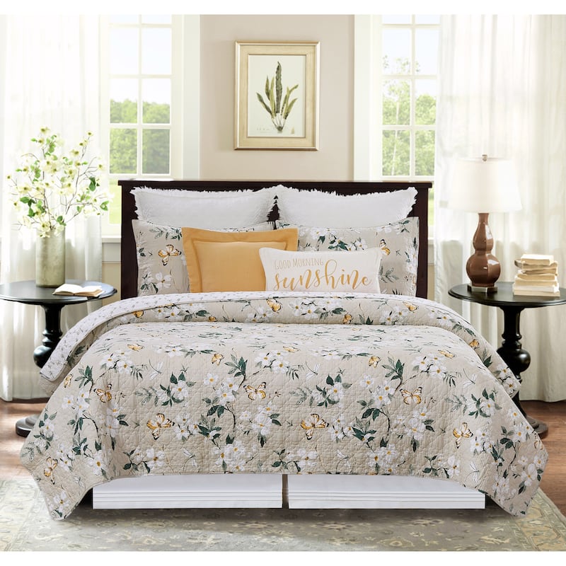 Dogwood Meadows Quilt Set All Seasons Bedroom Bedding Machine Washable Reversible Coverlet Décor Decoration