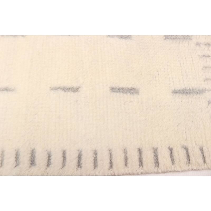 ECARPETGALLERY Hand-knotted Tangier Cream Wool Rug - 5'3 x 7'4