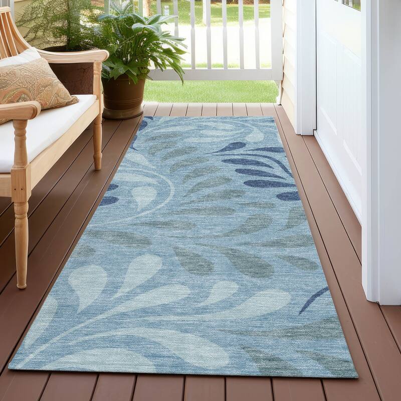 Machine Washable Indoor/ Outdoor Floral Arabesque Chantille Rug - Denim - 2'3" x 7'6"