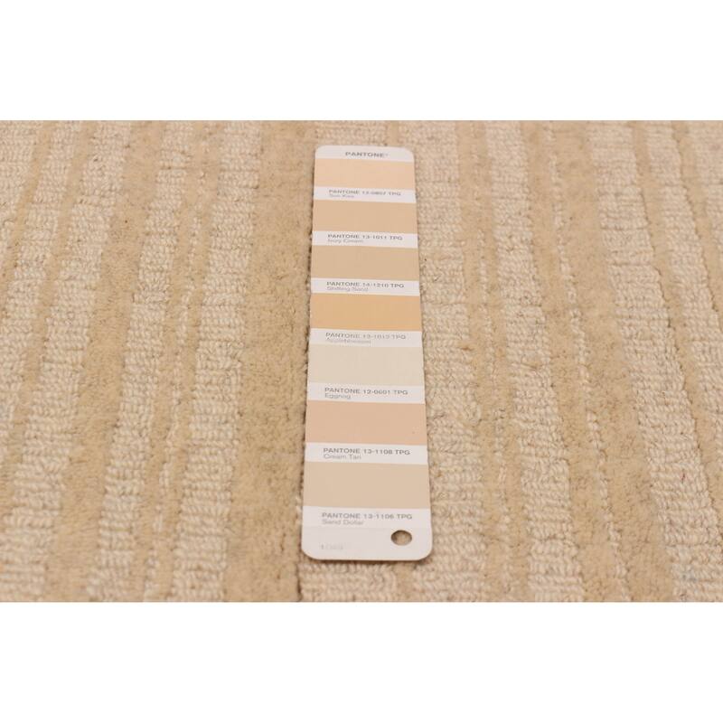 Kashkuli Gabbeh Cream Rug 6'7" x 9'4" - 6'7 x 9'4