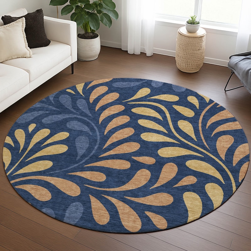 Machine Washable Indoor/ Outdoor Floral Arabesque Chantille Rug
