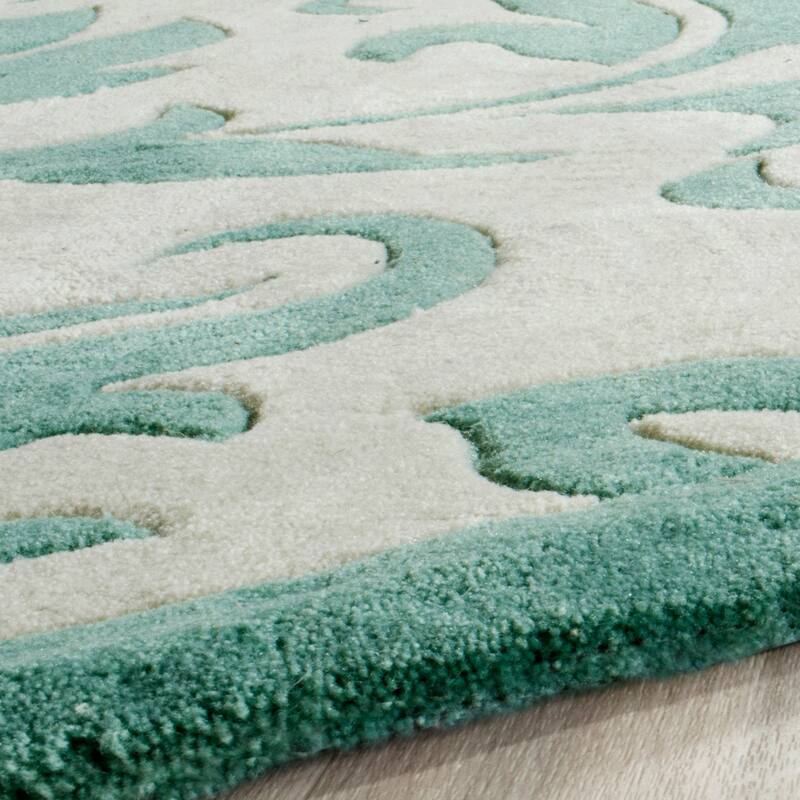 SAFAVIEH Handmade Modern Art Candelaria Modern Polyester Rug