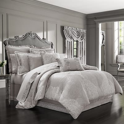 Five Queens Court Lambert Silver Comforter Set