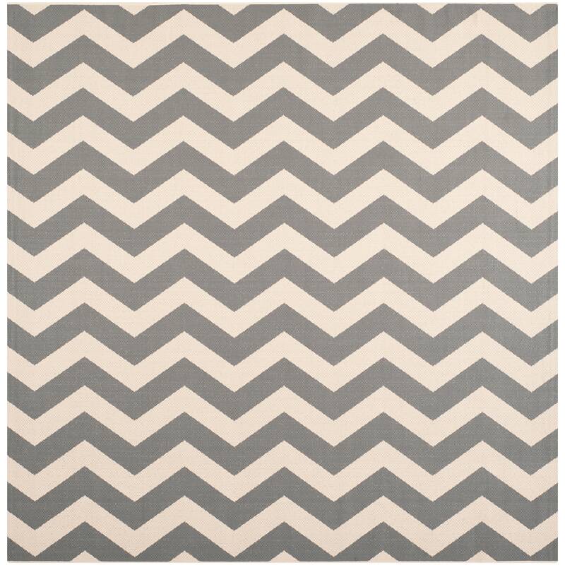 SAFAVIEH Courtyard Merlene Chevron Indoor/ Outdoor Waterproof Patio Backyard Rug