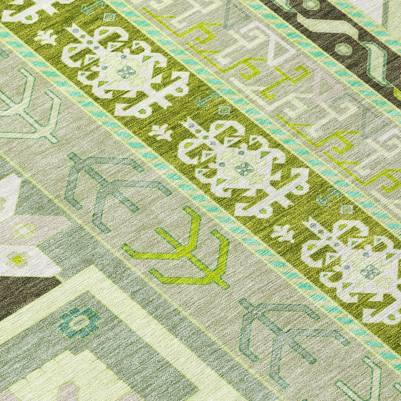 Machine Washable Indoor/ Outdoor Boho Tribal Chantille Rug