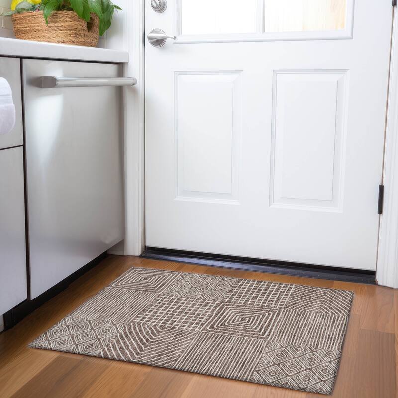 Premium Washable Super Soft Geo Motif Mayfield Rug - Brown - 1'8" x 2'6"