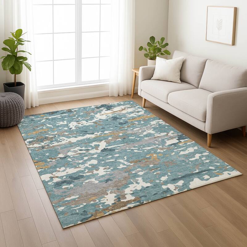 Machine Washable Indoor/ Outdoor Modern Calhan Chantille Rug