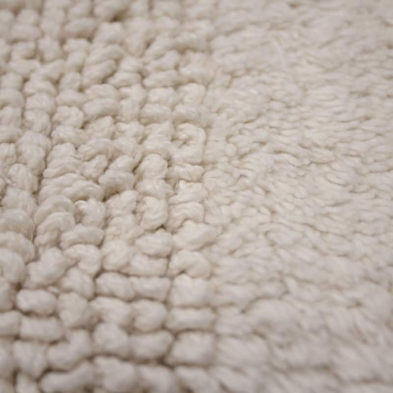 Juicy Couture Brooklyn Vintage Reversible Bath Rug