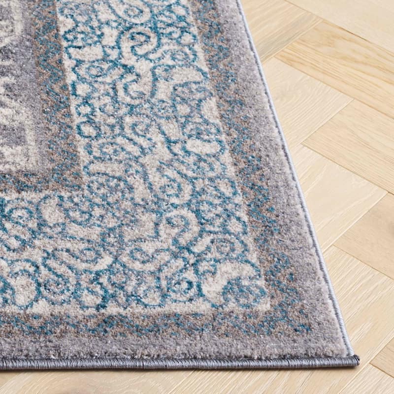 SAFAVIEH Sofia Glenna Vintage Oriental Medallion Rug