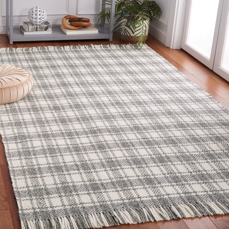 SAFAVIEH Handmade Natura Tine Checkered Wool Rug - 6' x 9' - Grey/Ivory