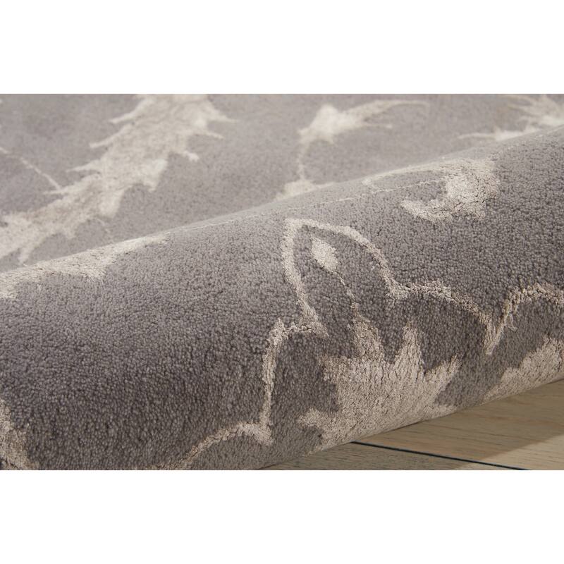 Nourison Symphony Hand-tufted Shimmering Floral Area Rug