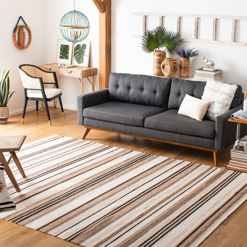 SAFAVIEH Handmade Striped Kilim Torrie Casual Wool Rug - 8' x 10' - Natural/Ivory