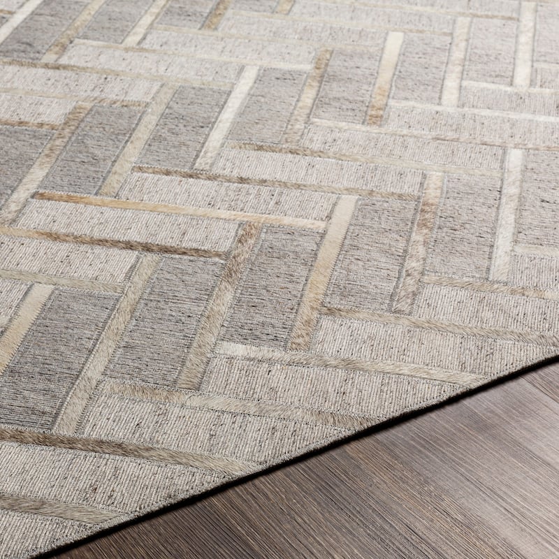 Yashica Handmade Modern Geometric Hair-on-hide Area Rug