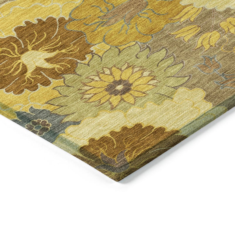 Machine Washable Indoor/ Outdoor Modern Floral Chantille Rug