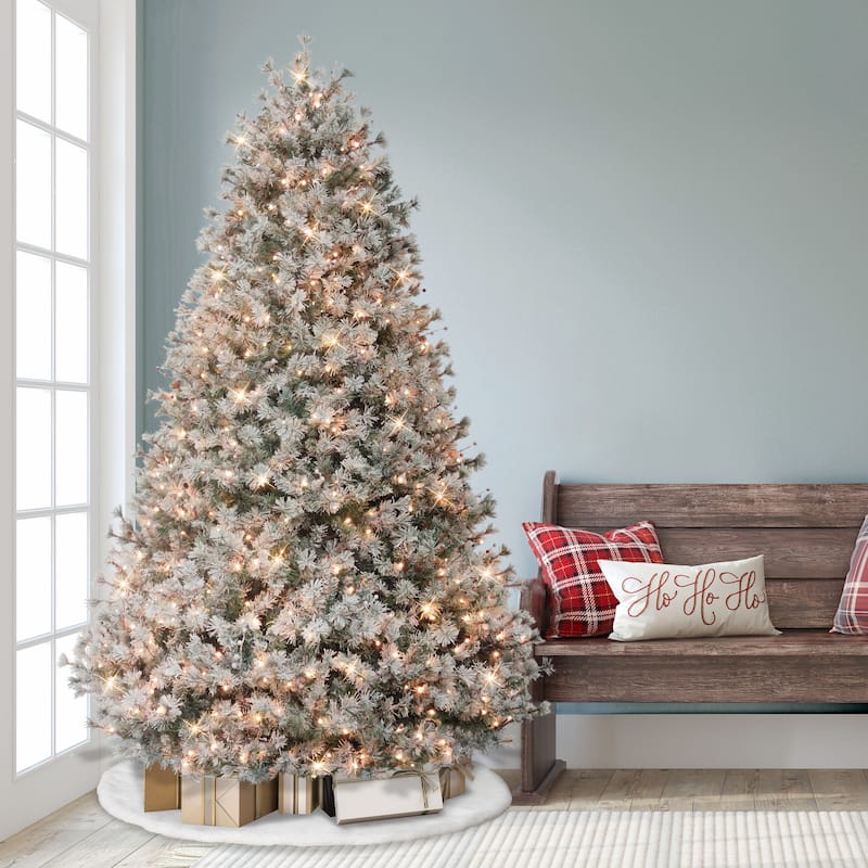 Puleo International 7.5' Pre-Lit Flocked Idaho Spruce Artificial Christmas Tree