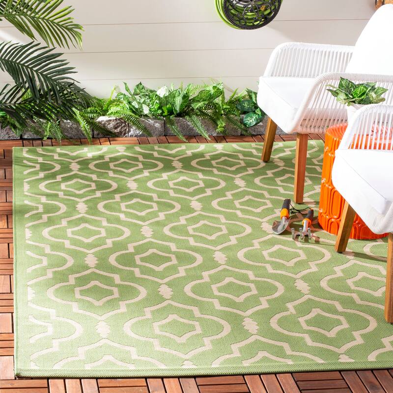 SAFAVIEH Courtyard Ketty Indoor/ Outdoor Waterproof Patio Backyard Rug
