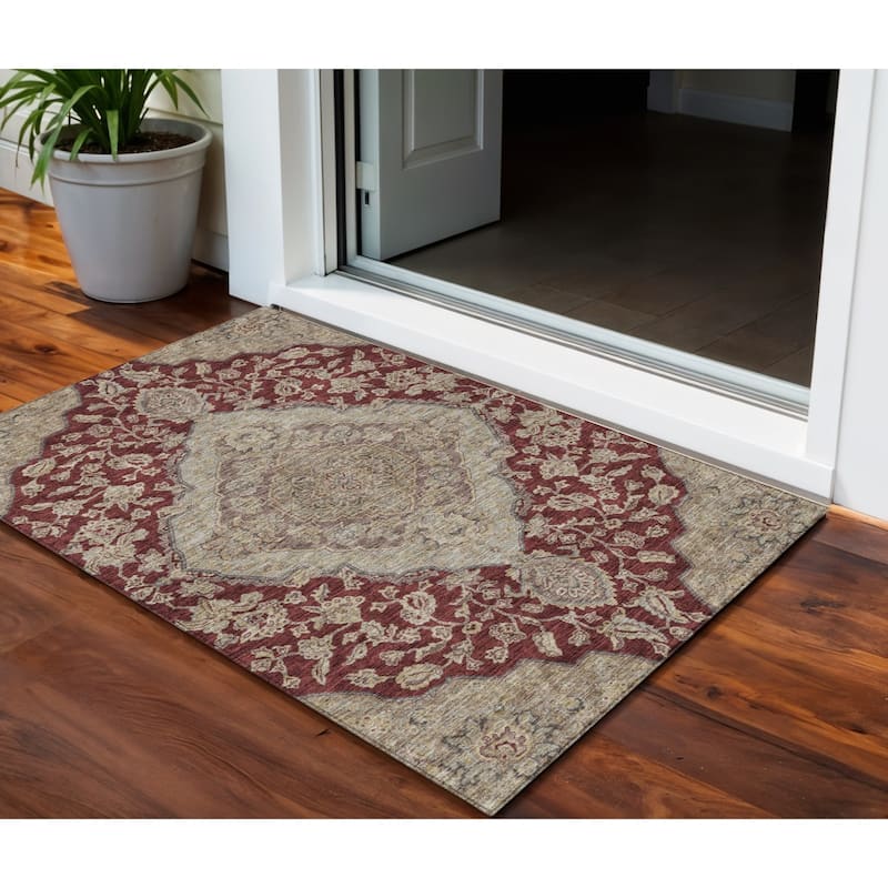HomeRoots Oriental Traditional Rectangle Outdoor Rug - 3' x 5'