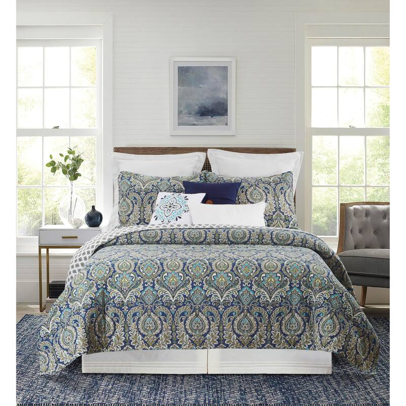 Kingstown Damask Cotton Quilt Set - Reversible and Machine Washable