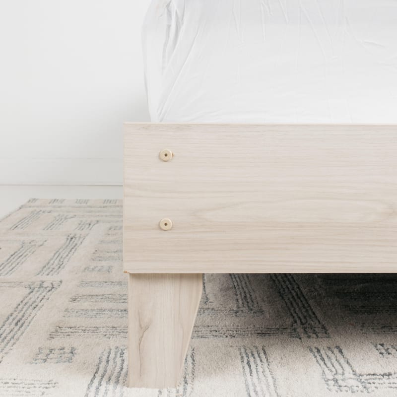 Signature Design by Ashley Socalle Whitewashed Woodgrain Platform Bed
