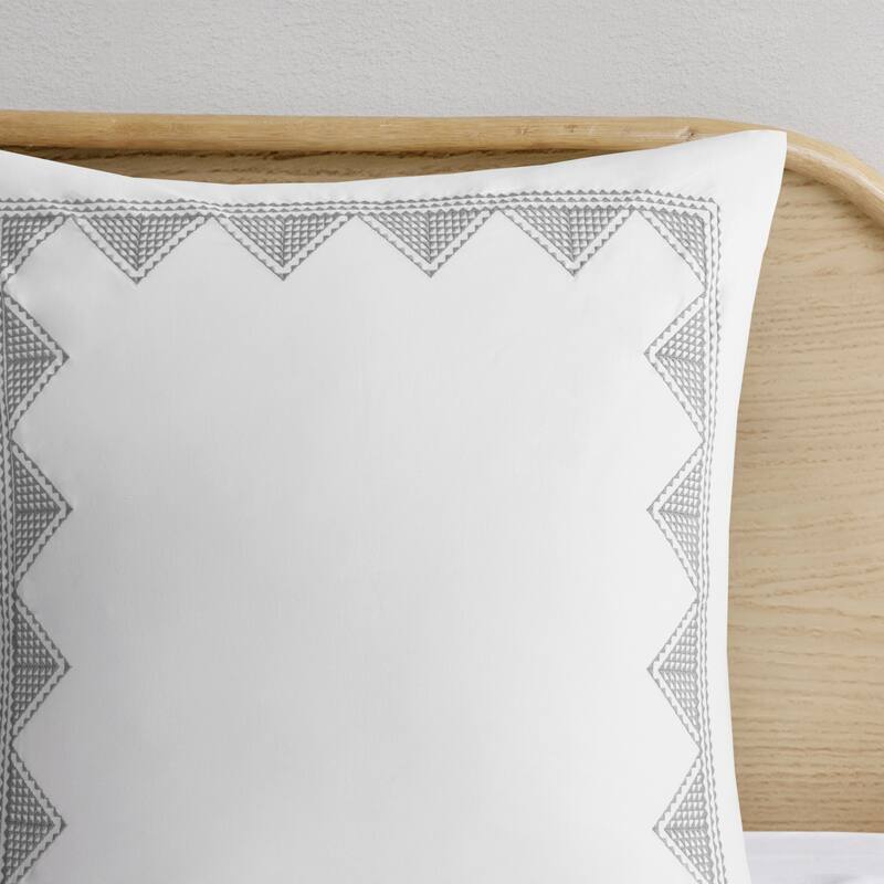 GDF Studio - Imani Cotton Printed Comforter Set with Chenille Detailing