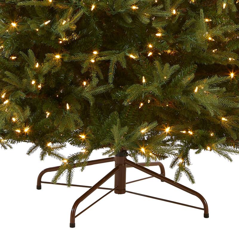 7.5foot 'FeelReal' Frasier Grande Hinged Tree with 1000 Dual LED
