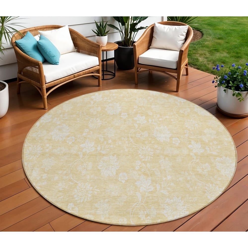 HomeRoots Floral Transitional Rectangle Outdoor Rug