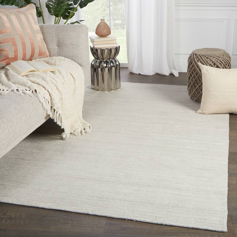 Everen Handmade Indoor/ Outdoor Solid Area Rug