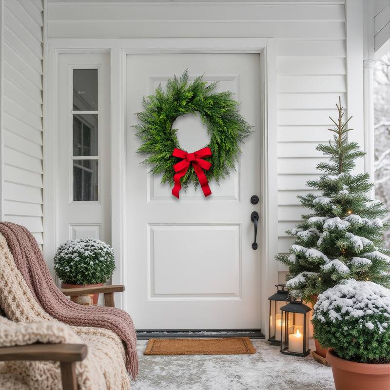 Cedar Artificial Christmas Wreath - 24" - Unlit