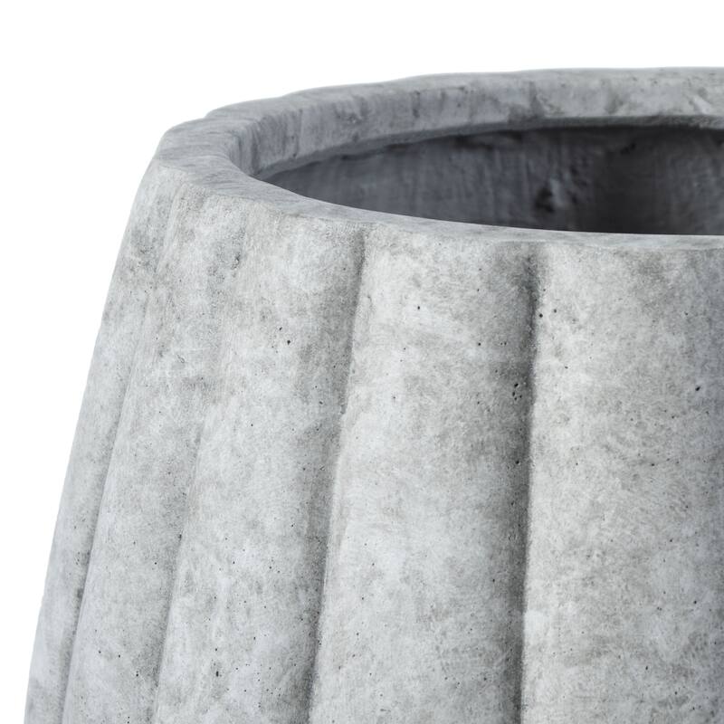 SAFAVIEH Outdoor Aylin Concrete Planter - 14"W x 14"D x 12"H