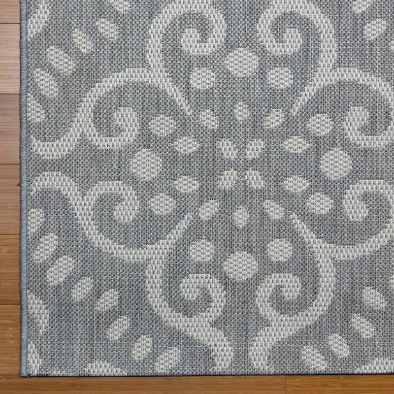 Gertmenian Paseo Powis Steel Grey Transitional Indoor/ Outdoor Area Rug