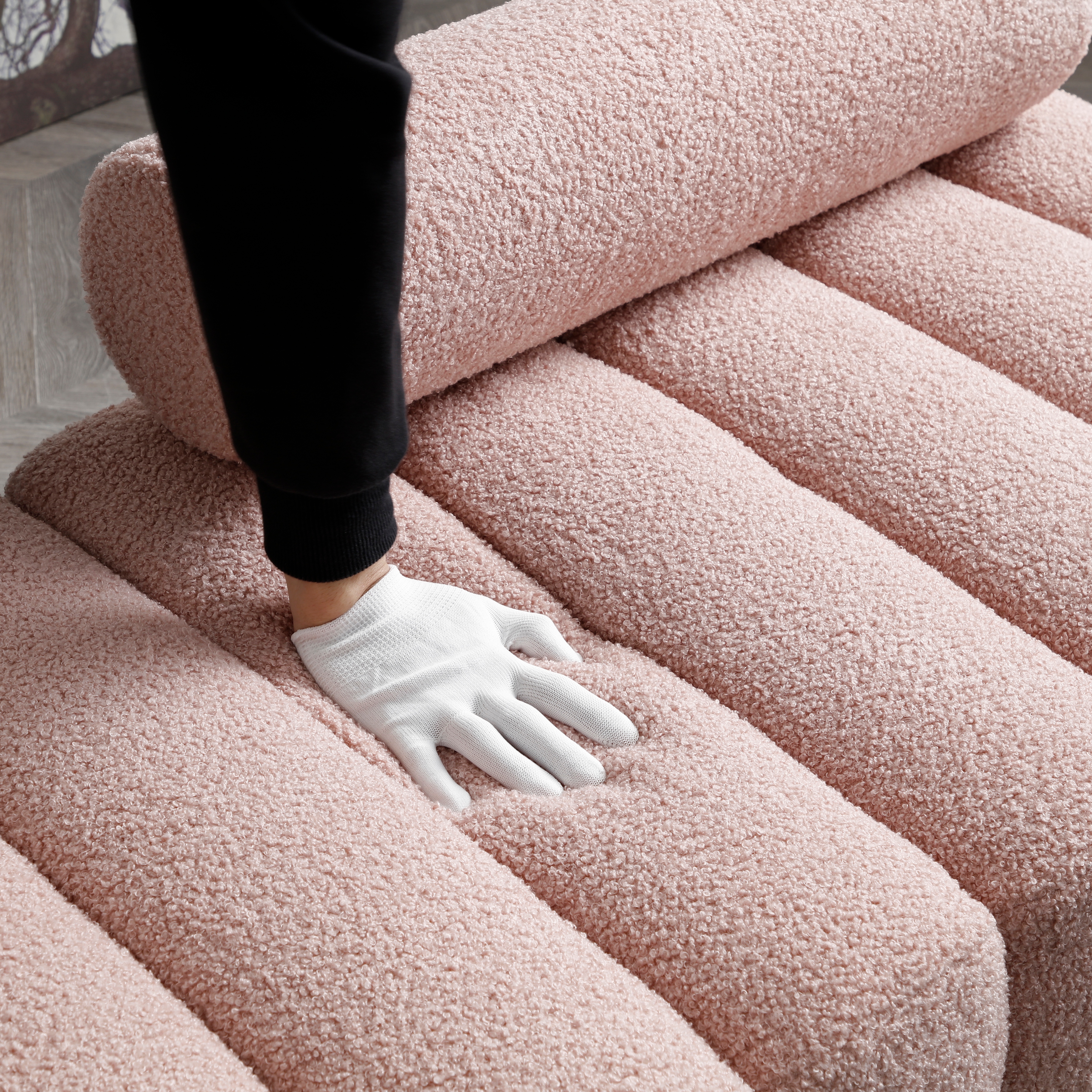 Fluffy end best sale of bed bench